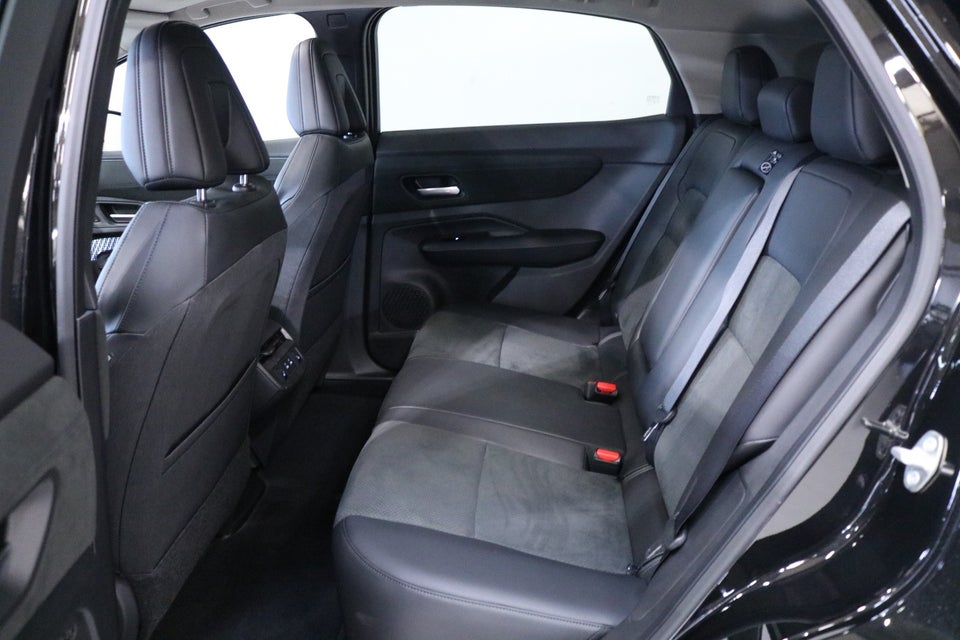 Nissan Ariya 87 Evolve 5d