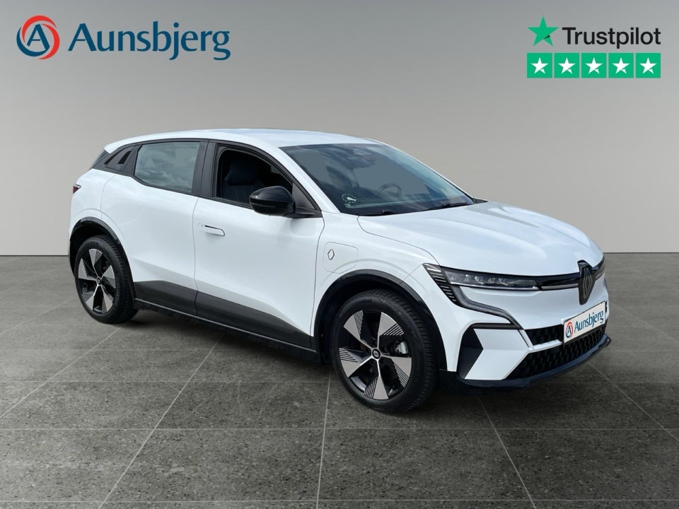 Renault Megane E-Tech 40 Equilibre 5d