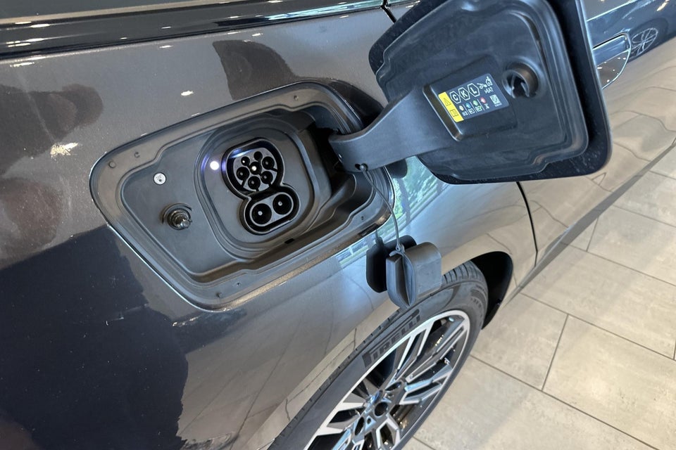 BMW i5 xDrive40 Touring M-Sport 5d