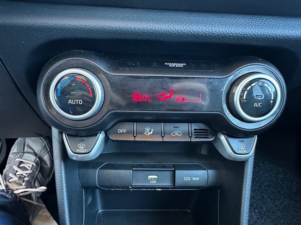 Kia Picanto 1,0 Prestige Upgrade 5d