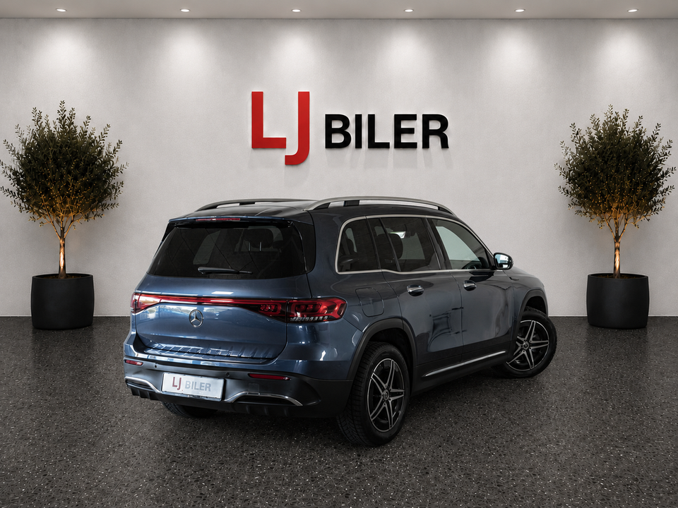 Mercedes EQB300 AMG Line 4Matic 7prs 5d