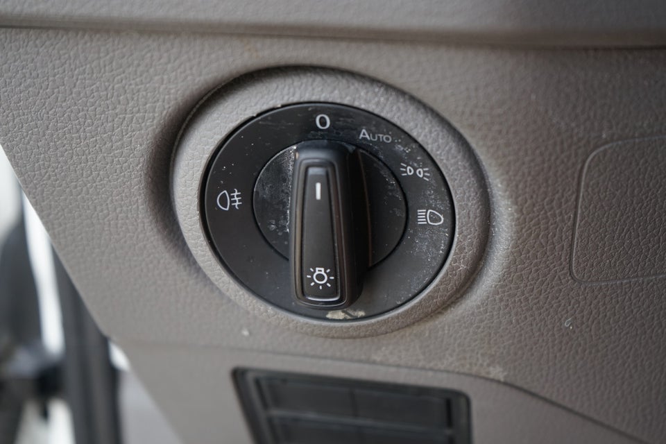 VW Crafter 35 2,0 TDi 177 Kassevogn L3H3