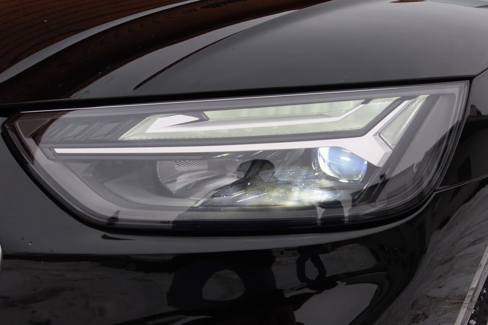 Audi Q5 50 TFSi e S-line quattro S-tr. 5d