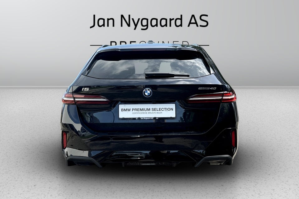 BMW i5 eDrive40 Touring Fully Charged M-Sport 5d
