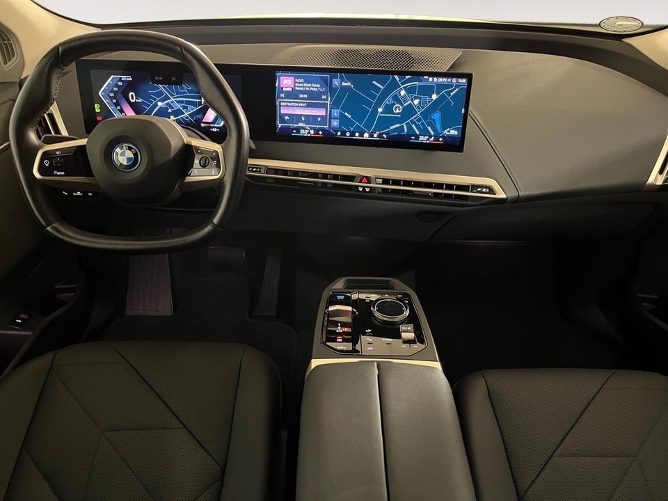 BMW iX xDrive40 Sport 5d