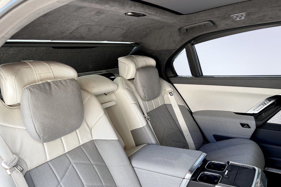 BMW i7 xDrive60 4d