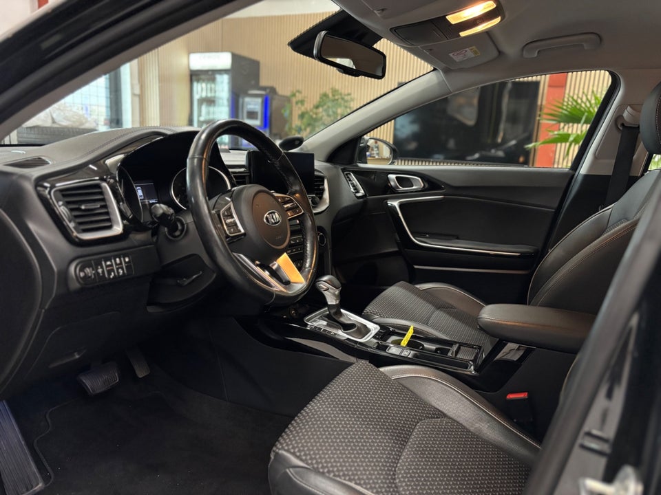 Kia Ceed 1,6 PHEV Prestige SW DCT 5d