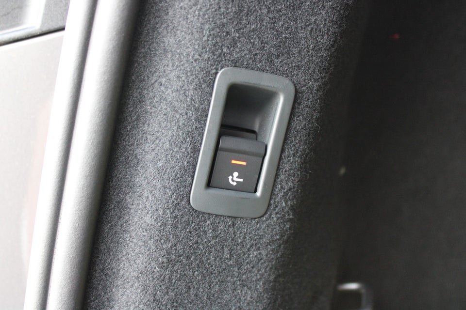 Audi Q4 e-tron 45 S-line 5d