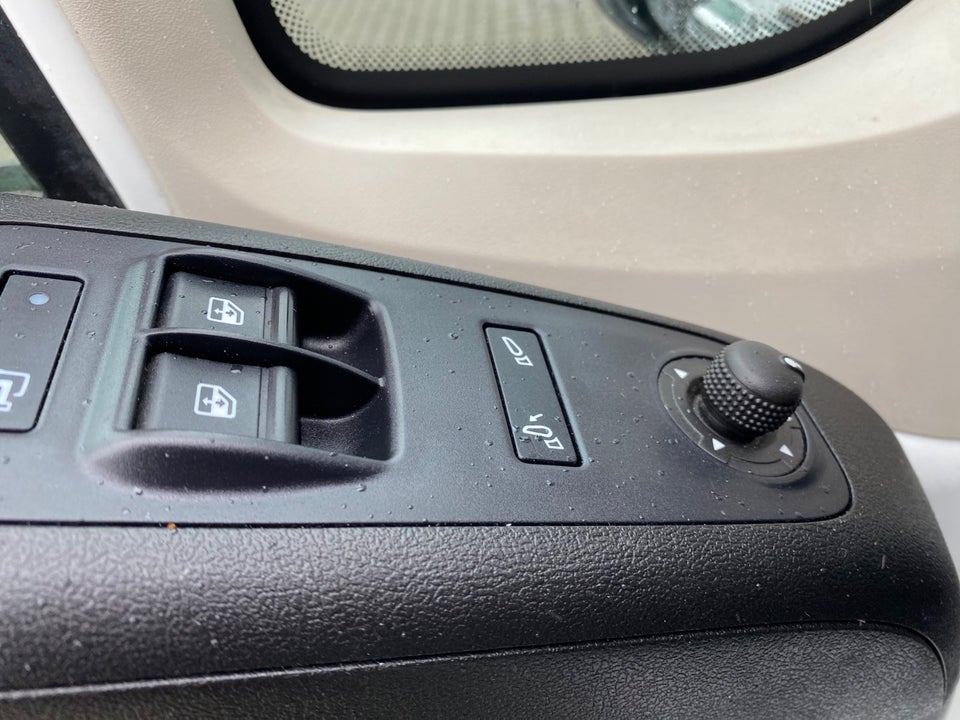 Peugeot Boxer 333 2,0 BlueHDi 130 L2H2