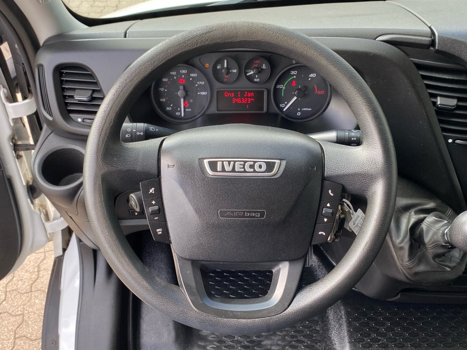 Iveco Daily 3,0 35S17 Alukasse m/lift 2d