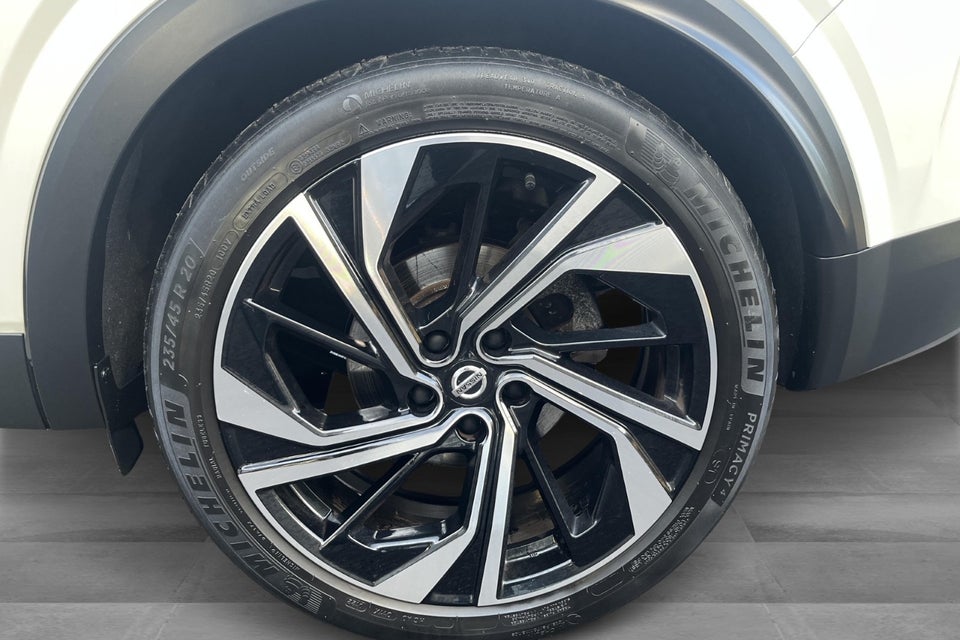 Nissan Qashqai 1,3 mHEV Tekna+ X-tr. 5d