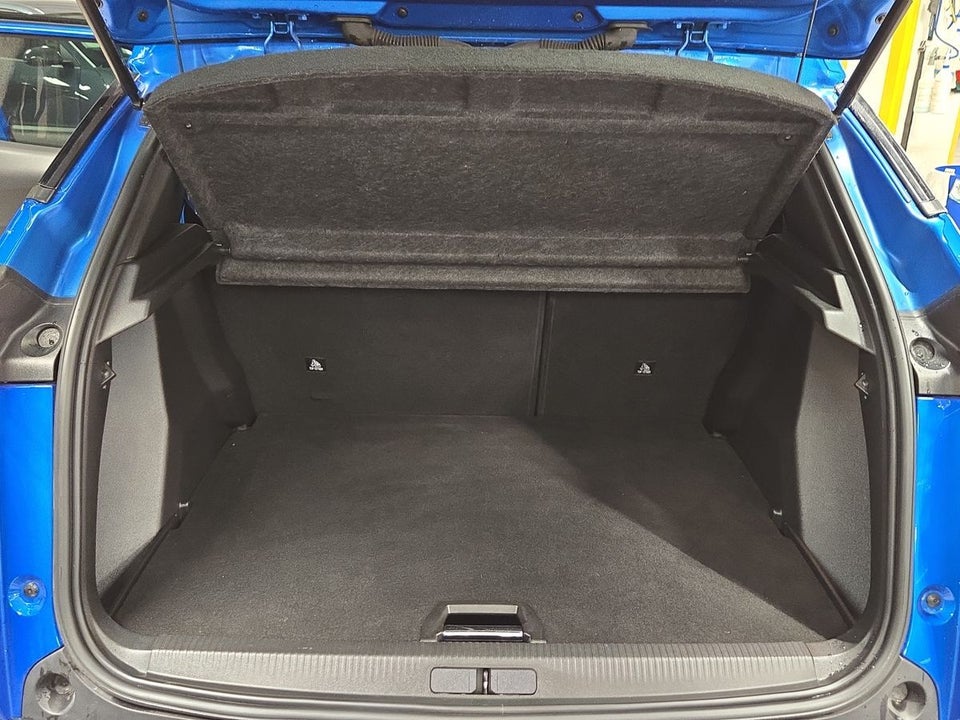 Peugeot e-2008 50 Allure 5d