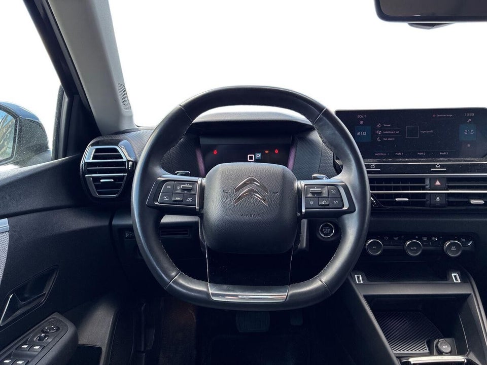 Citroën C4 1,2 PureTech 130 Shine EAT8 5d