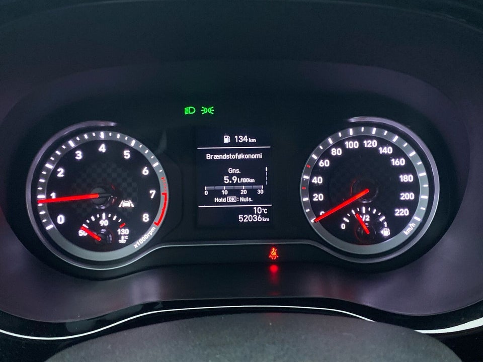 Hyundai i10 1,0 MPi Essential Komfort 5d