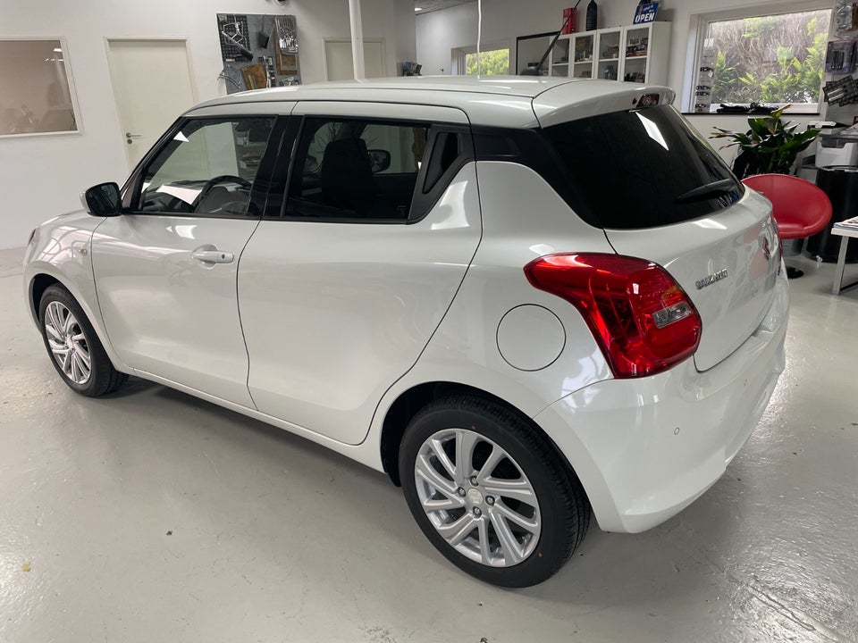 Suzuki Swift 1,2 mHybrid Action 5d