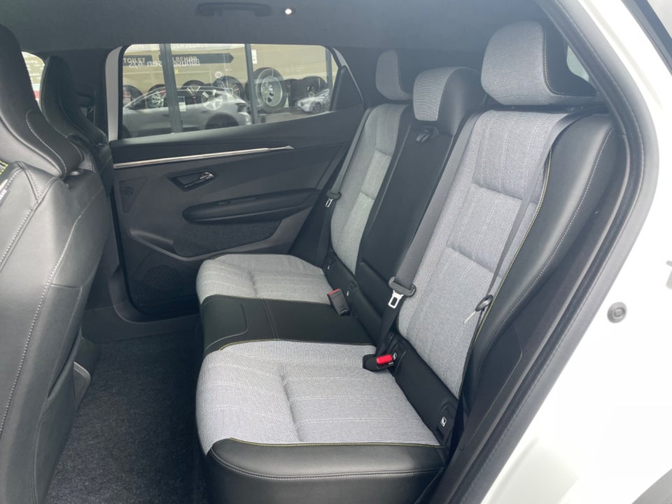 Renault Scenic E-Tech 60 Techno 5d