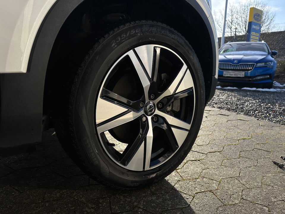 Volvo XC40 P6 ReCharge Plus 5d