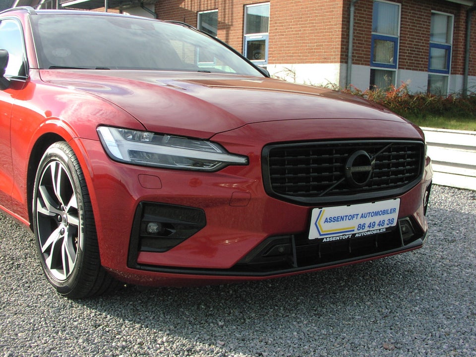 Volvo V60 2,0 D4 190 R-Design aut. 5d