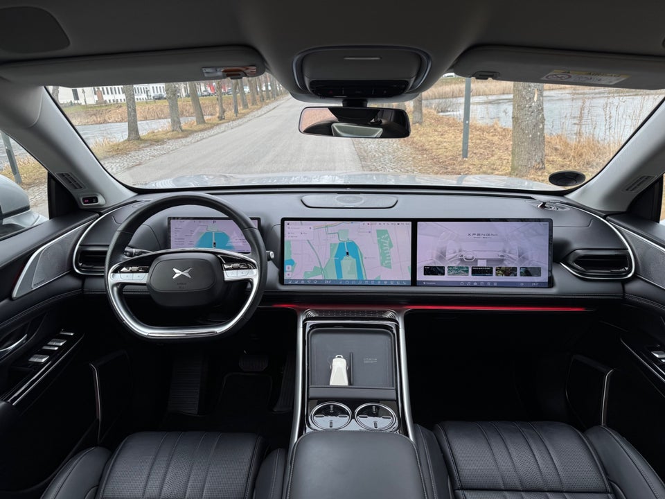 Xpeng G9 Long Range 5d