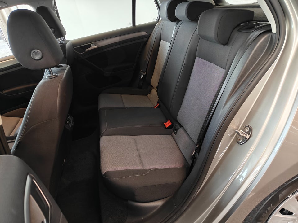 VW Golf VII 1,4 TSi 125 Style BMT 5d