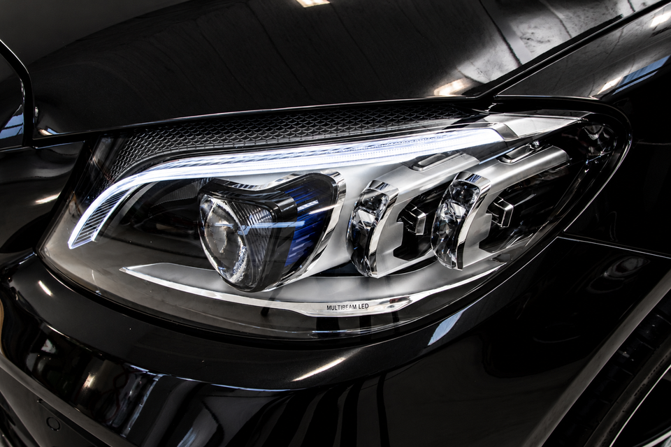 Mercedes C300 de 2,0 AMG Night Edition aut. 4d