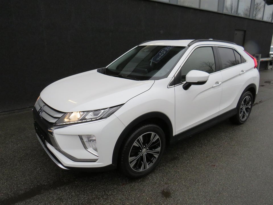 Mitsubishi Eclipse Cross 1,5 T 163 Invite+ 5d