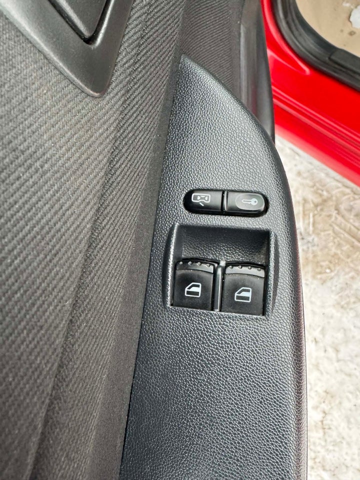 Skoda Fabia 1,2 12V Ambiente 5d