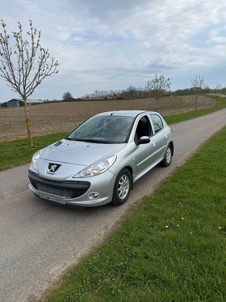 Peugeot 206+ 1,4 HDi 68 5d