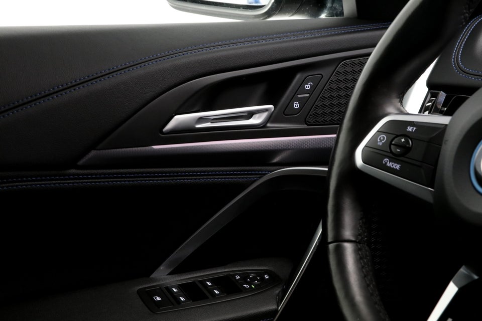 BMW iX1 xDrive30 M-Sport 5d