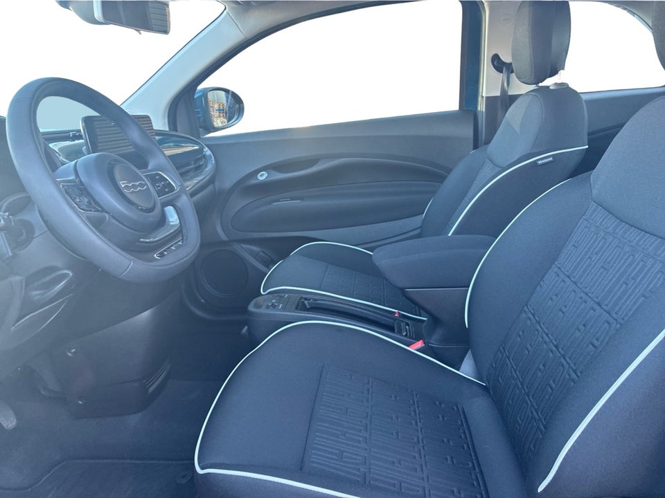 Fiat 500e 42 Icon 3d