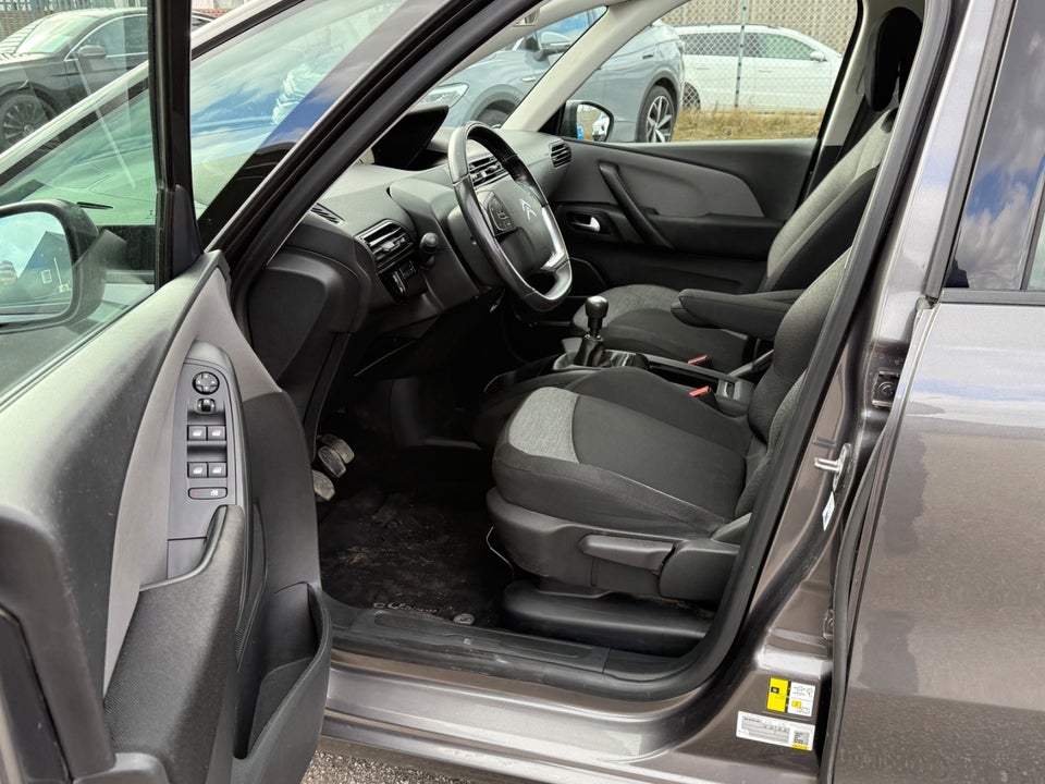 Citroën Grand C4 Picasso 1,2 PureTech 130 Attraction 7prs 5d