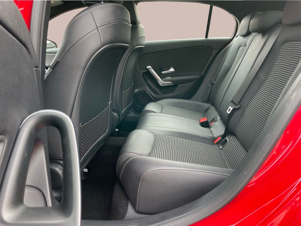 Mercedes A200 1,3 Progressive Line aut. 5d