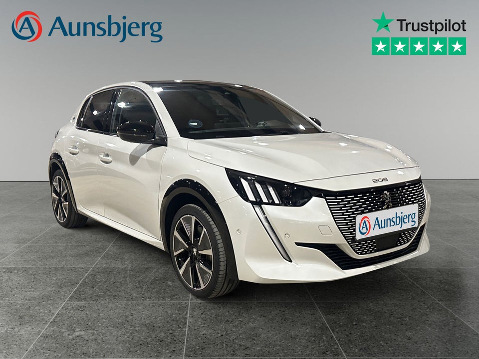 Peugeot e-208 50 GT Pack 5d