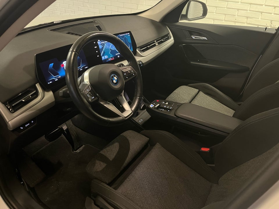 BMW iX1 xDrive30 5d