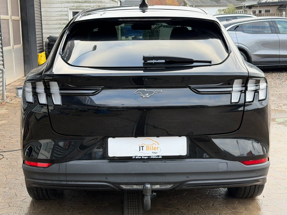 Ford Mustang Mach-E 75 Standard Range 5d