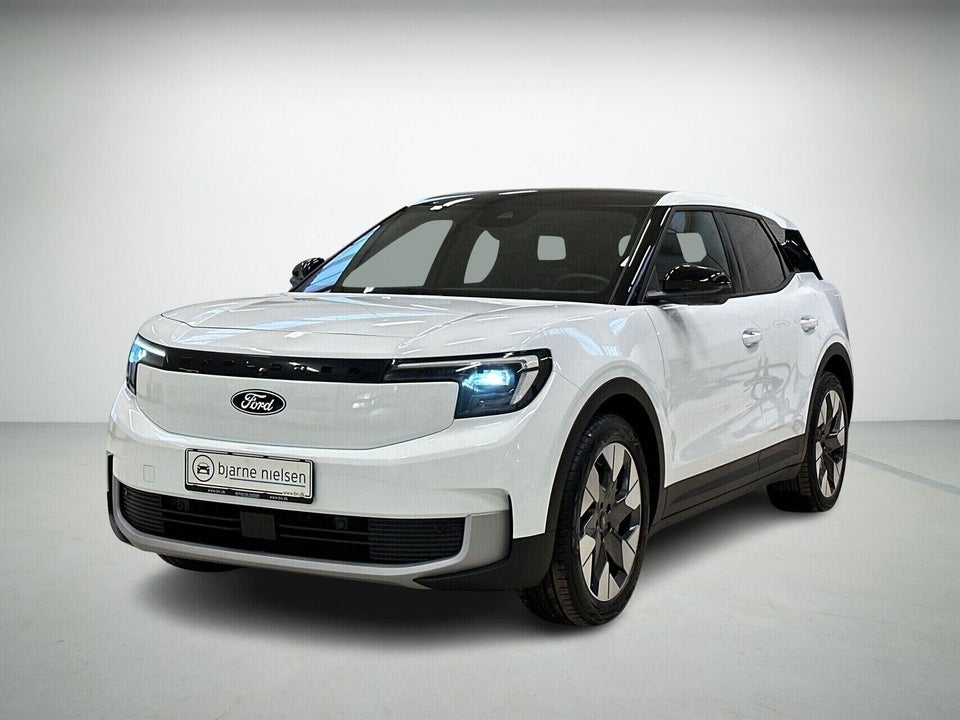 Ford Explorer 82 Premium Extended Range 5d