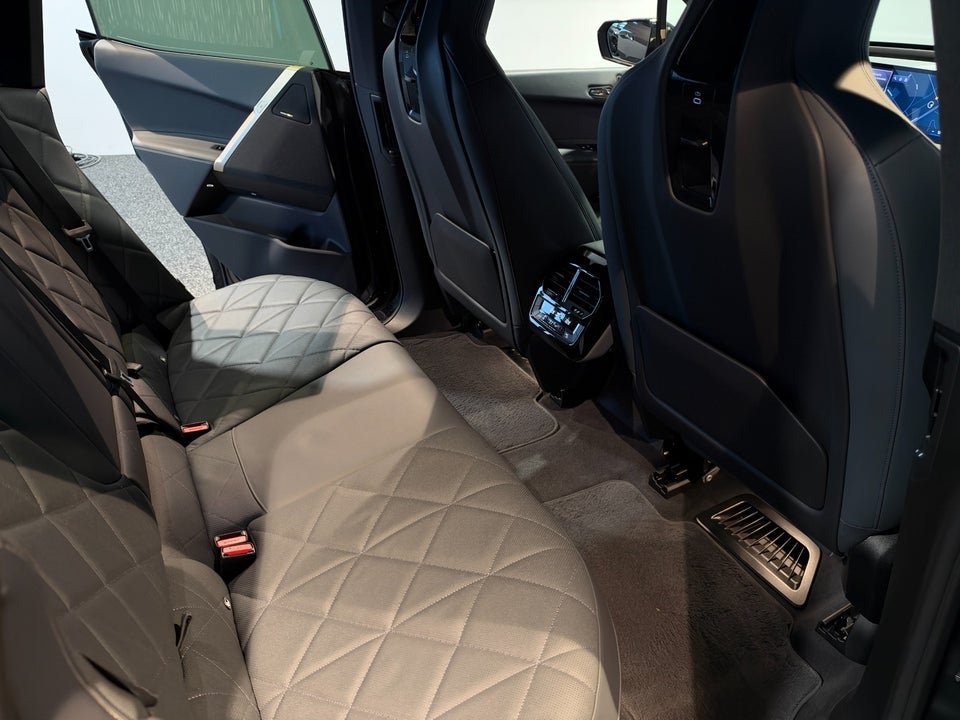 BMW iX xDrive40 5d