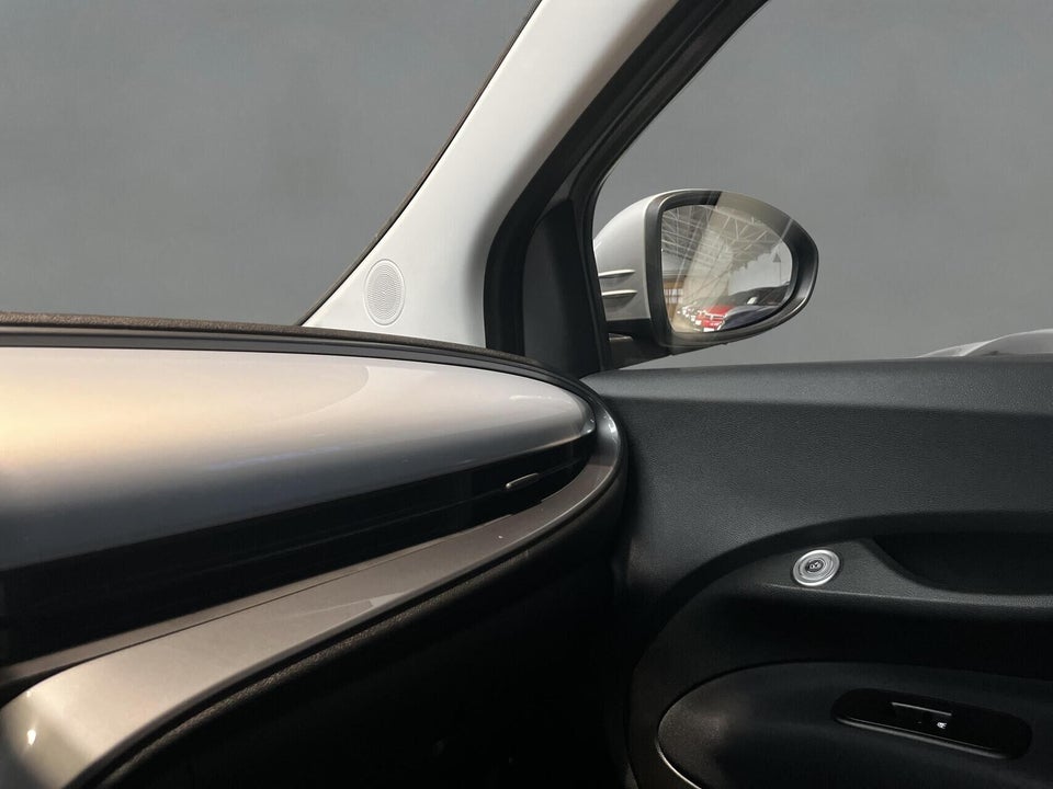 Fiat 500e 42 Icon 3+1 4d