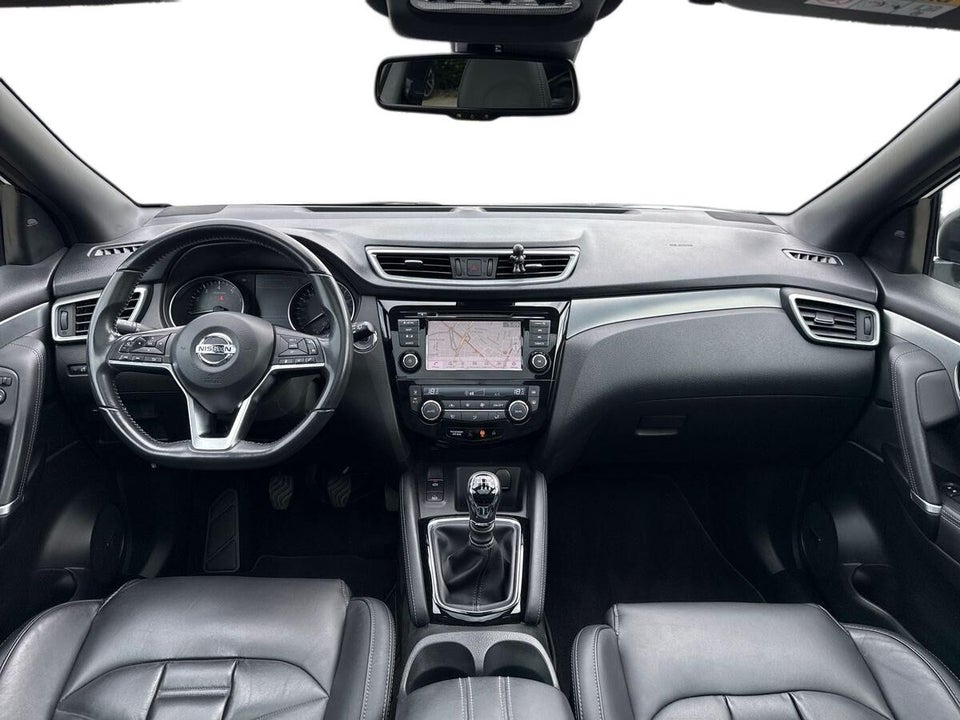 Nissan Qashqai 1,3 Dig-T 140 Tekna+ Dynamic 5d