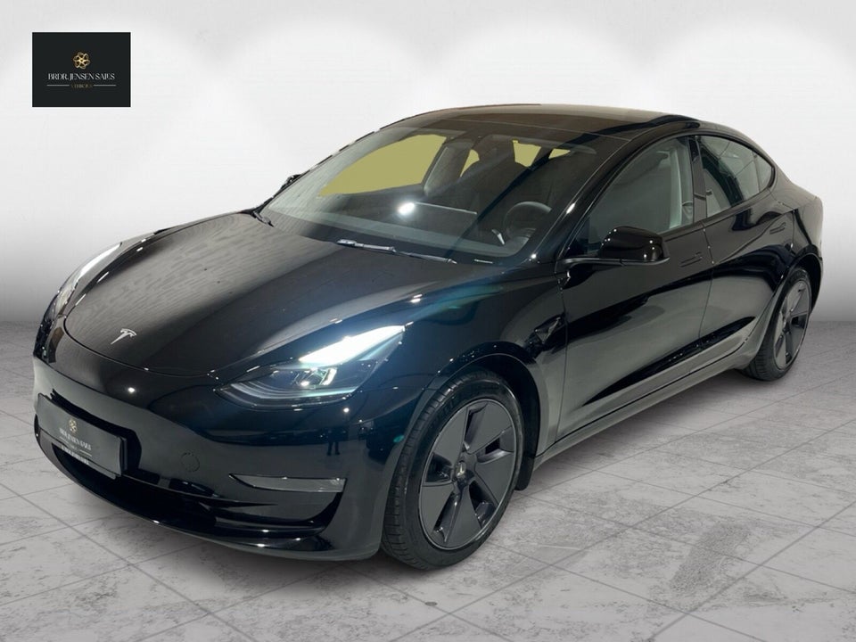 Tesla Model 3 Long Range AWD 4d