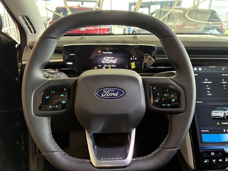 Ford Explorer 82 Select Extended Range 5d