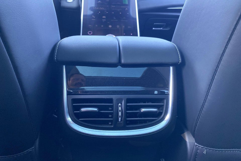 MG Marvel R Performance 5d