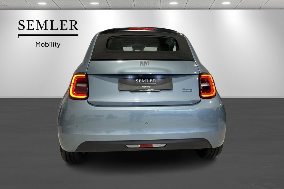 Fiat 500e 42 Icon Cabrio 2d