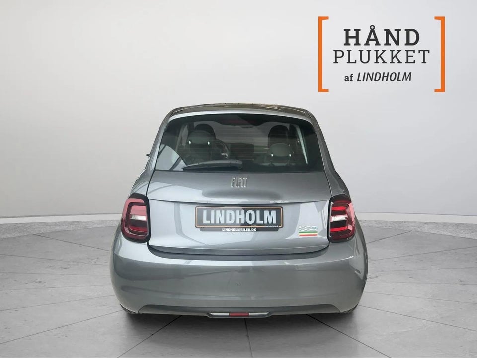 Fiat 500e 42 Icon 3+1 4d