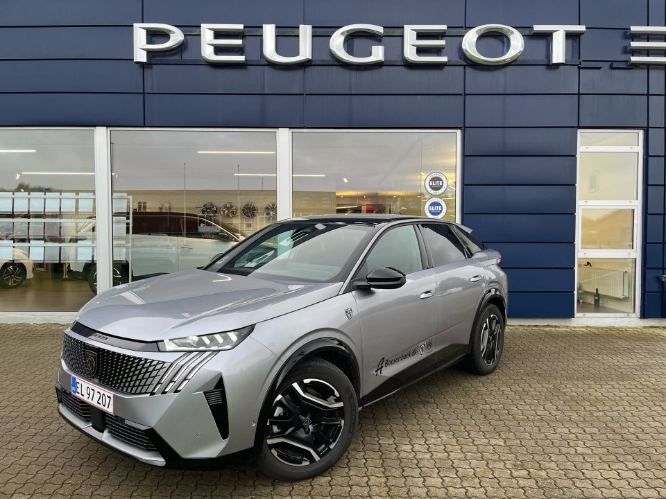 Peugeot e-3008 77 GT Pack 5d
