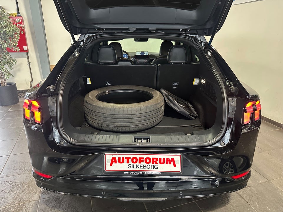 Ford Mustang Mach-E 98 Extended Range AWD 5d