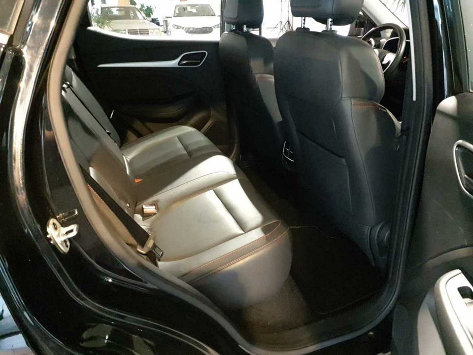 MG ZS 70 Maximal Luxury 5d