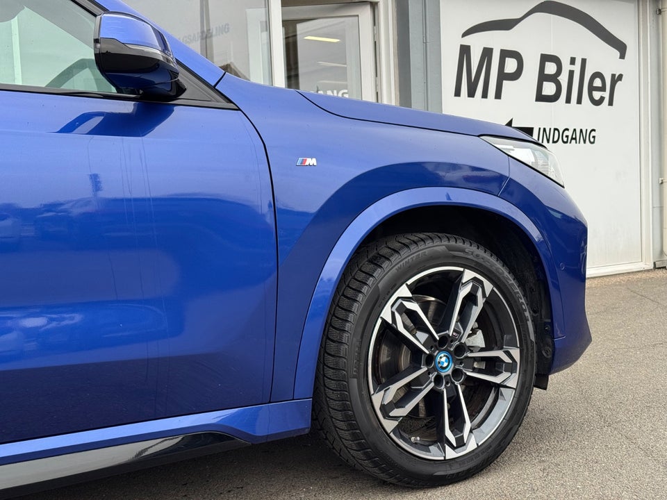 BMW iX1 xDrive30 M-Sport 5d