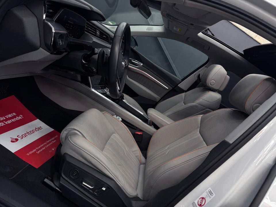 Audi e-tron 55 S-line quattro 5d