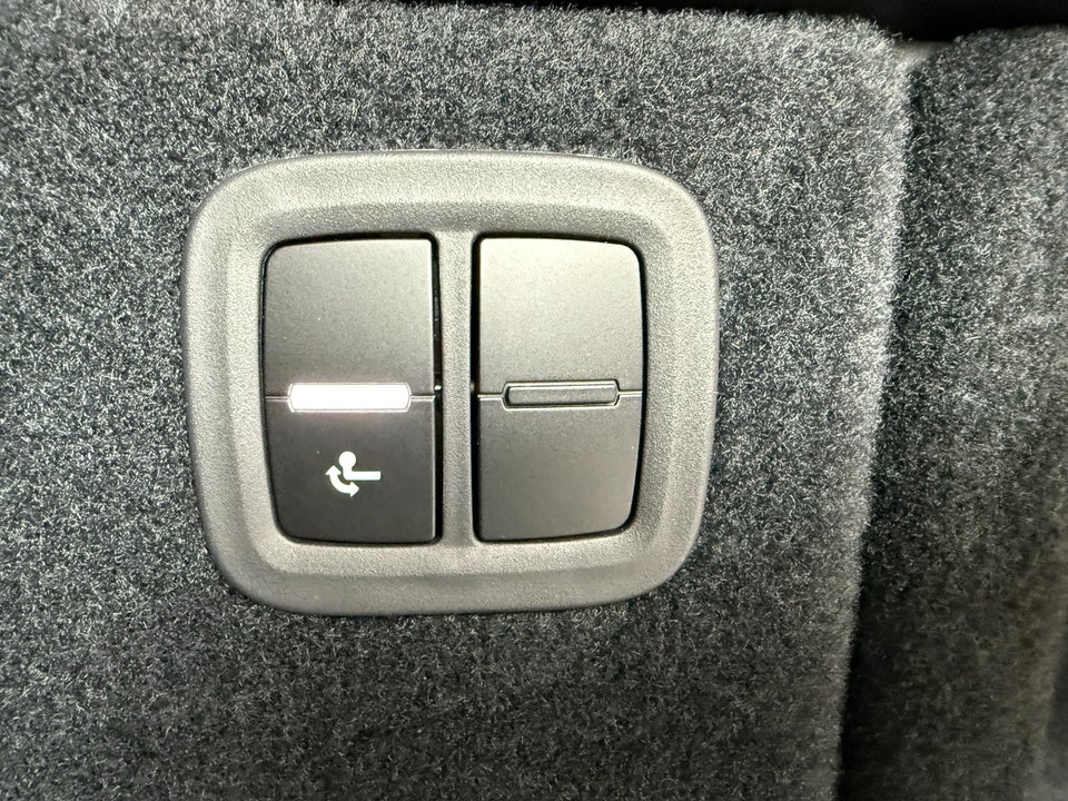 Porsche Macan 4 5d